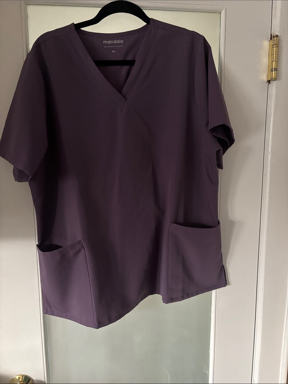 BRAND NEW with out tags Mandala Women's Scrub Top and Jogger Bottoms Purple